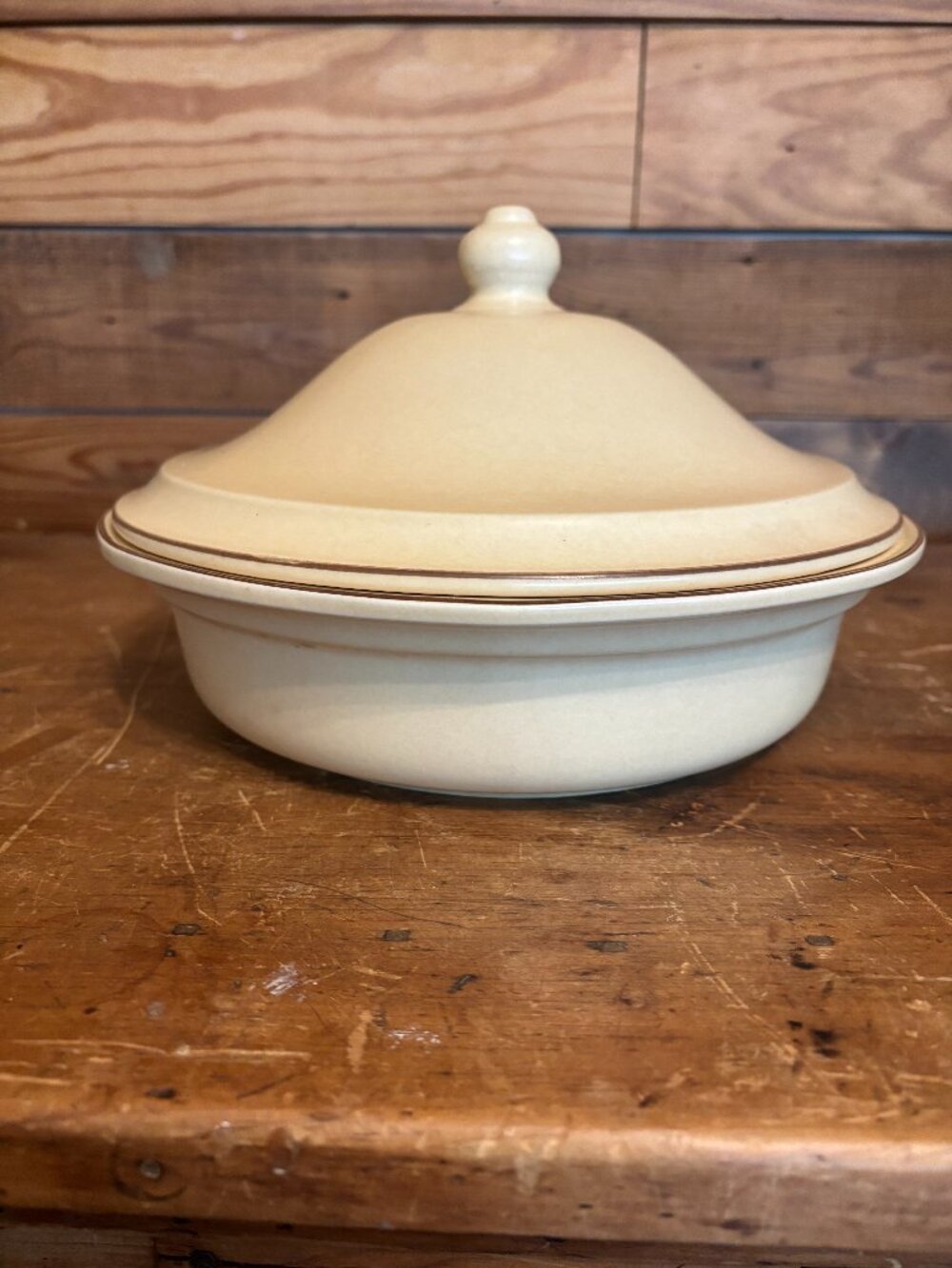 Vintage Pfaltzgraff 2 Quart Covered Serving Bowl